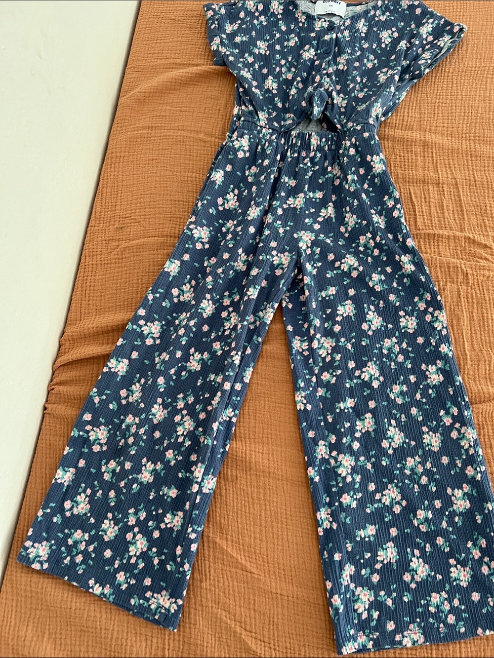 Old Navy Navy Floral Wide-Leg overalls